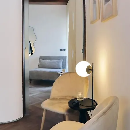 Ych Elegant Flat With Terrace To Trastevere Róma