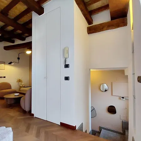Apartmán Ych Elegant Flat With Terrace To Trastevere Řím