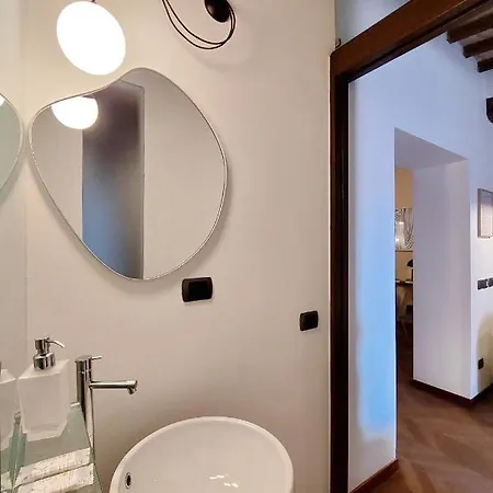 Ych Elegant Flat With Terrace To Trastevere