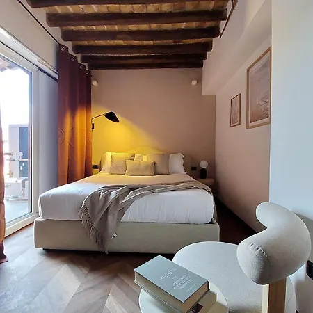 Ych Elegant Flat With Terrace To Trastevere