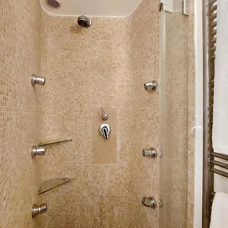 Ych Elegant Flat With Terrace To Trastevere